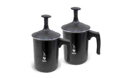 עולם של קפה -מקינטות BIALETTI ואביזרים נלווים - מקציפי חלב